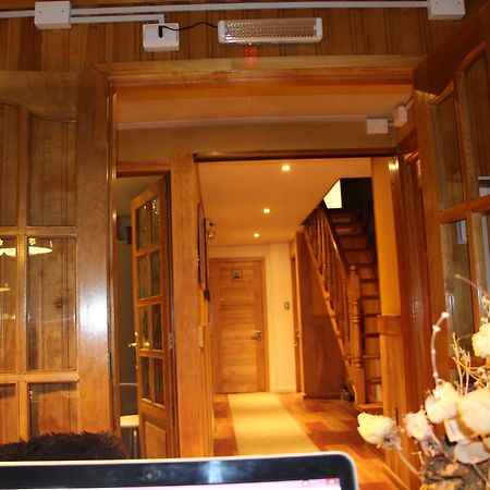 פואנטה ארנס Hostal Fernando De Magalhaes מראה חיצוני תמונה