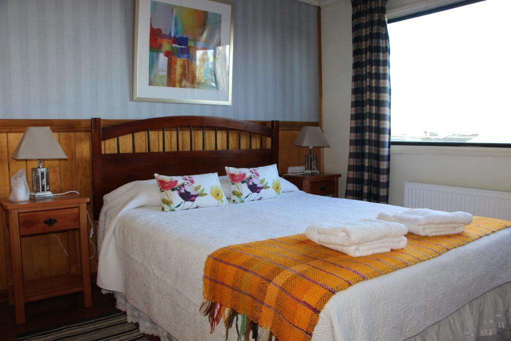 פואנטה ארנס Hostal Fernando De Magalhaes מראה חיצוני תמונה